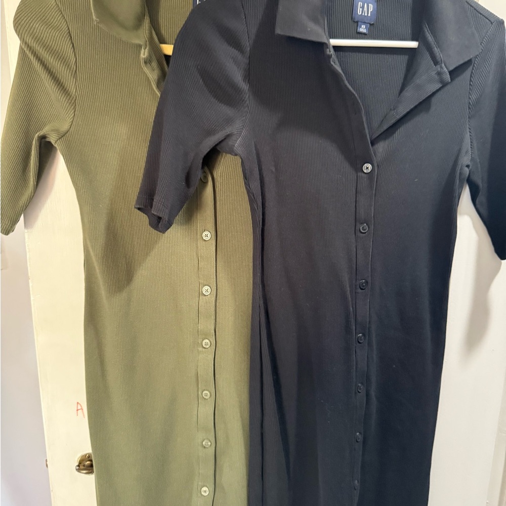 GAP Ribbed Knit Dresses in Dark Olive